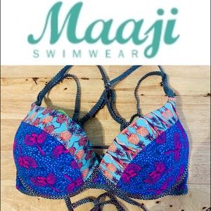 MAAJI Swimming Bikini 👙 top